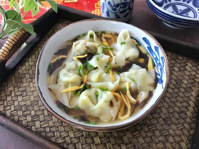 4月这菜是个宝,铁含量是猪肝的3倍,路边到处是,用来包馄饨特香