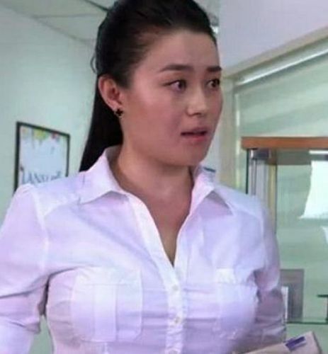 关婷娜做梦都想要删掉的照片,张张劲爆,网友:本山大叔