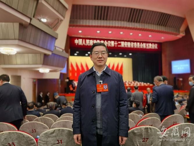 在省政协委员,省胸科医院呼吸二科主任方浩徽教授看来,医院是值得社会