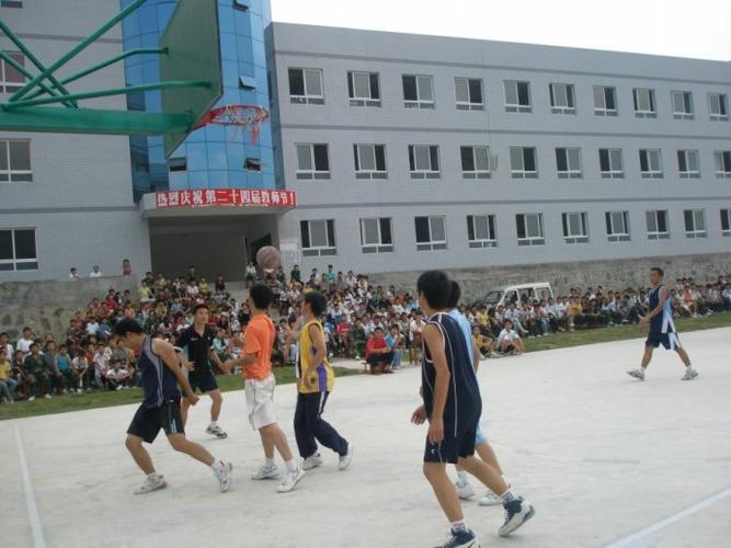 学生风采_遵义市汇川区私立汇仁中学