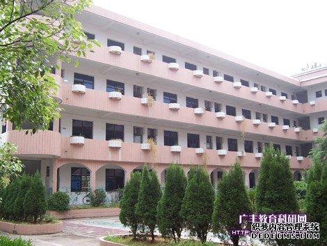 广丰实验中学