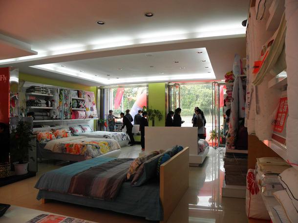 简约风格家纺店装修图片简约风格双人床图片效果图欣赏