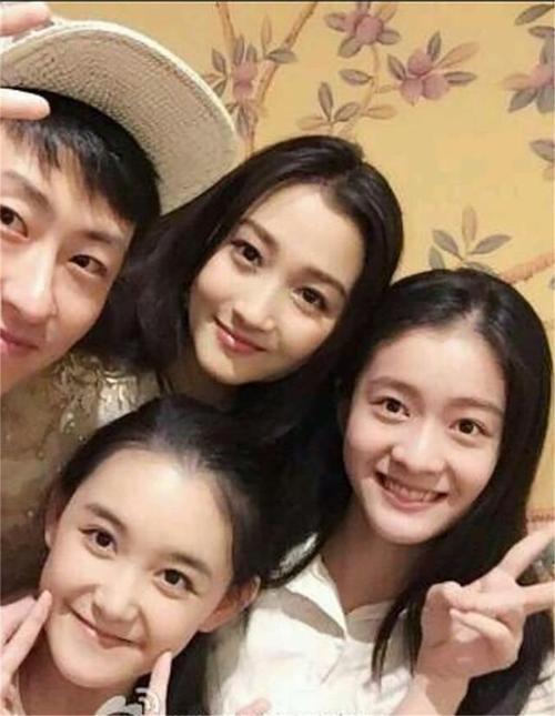 赵今麦闺蜜张子枫,蒋依依闺蜜张雪迎,看到黄多多闺蜜后:我酸了