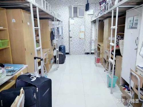 请问许昌学院的宿舍大致是怎么样的?