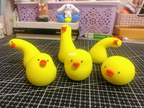 超轻粘土|小黄鸭_粘土_我的粘土世界_兴趣爱好_手工