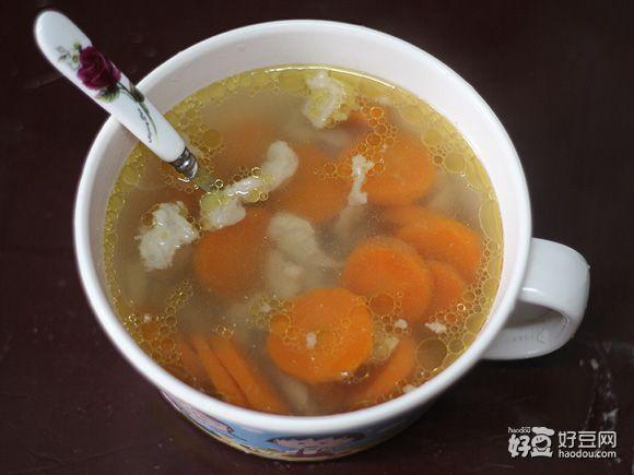 胡萝卜瘦肉汤