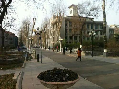 青岛大学历史沿革:为何1985年才建校,可校史却比同城老大:中国海洋