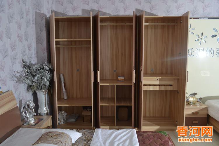 香河家具城 国鹰家具 品牌家具 现代简约 组合 六门衣柜 整体衣柜