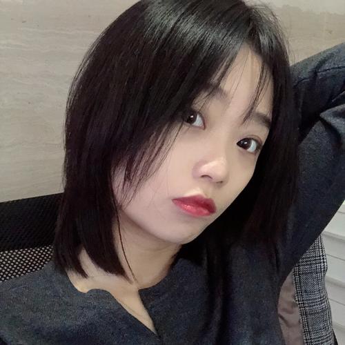 大热的辛芷蕾发型 今年真的超流行碎发尾,无论短发中长发 都很有造型