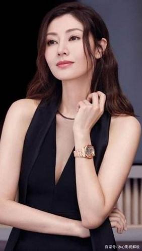 李嘉欣唯美写真照,气质优雅迷人