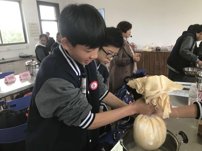 体验探究,尚美创新——金华九中实践基地金满湖研学之