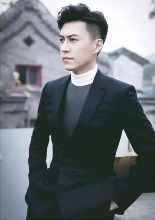 《我的前半生》老干部靳东教你如何穿西服