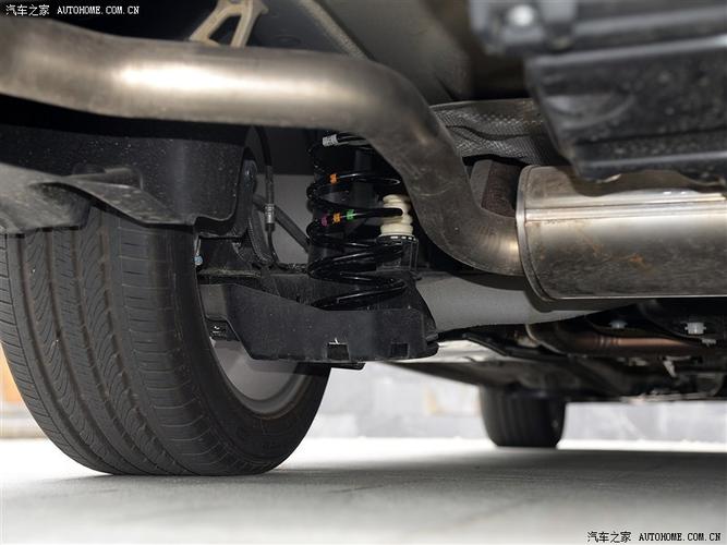 请大神分析下2014款标致408的后悬挂系统的牢固性和舒适性?