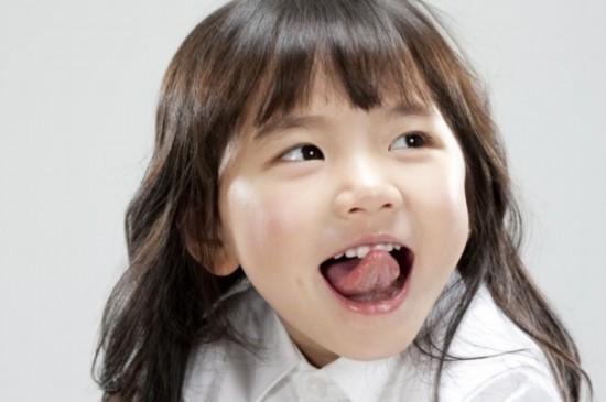 韩国流行"舌头整形" 称只为学好英语(图)