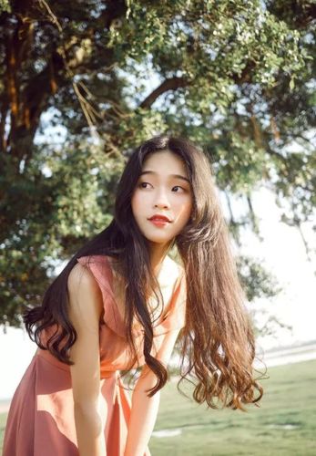 学会8个上半身的拍照pose,再也不怕面对镜头了