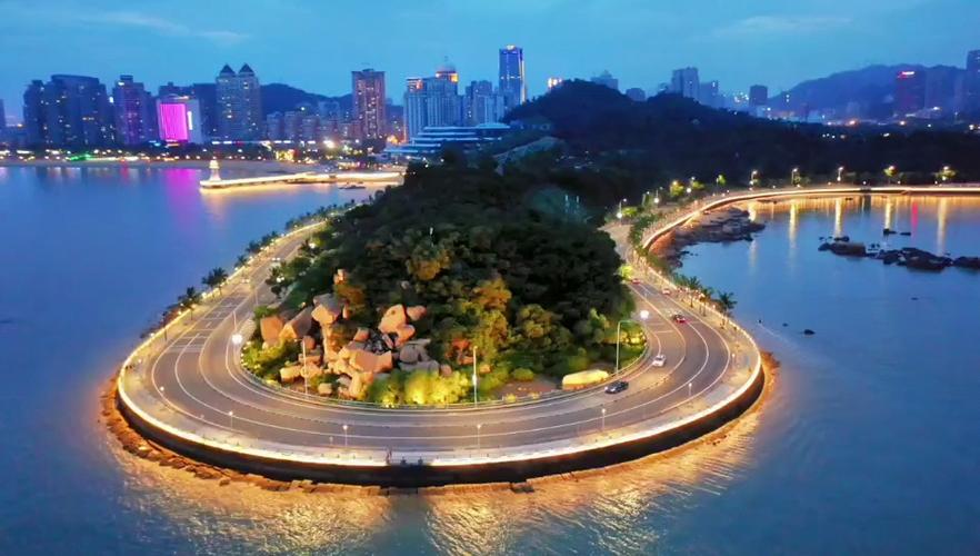 珠海渔女浪漫情侣路你想跟谁一起走