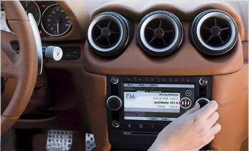 为什么汽车行业都喜欢做电台广播广告传播呢