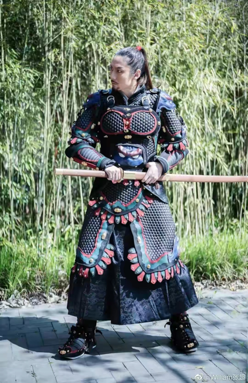 改良复原银遍装龙鳞明光铠(赵云甲)讲解