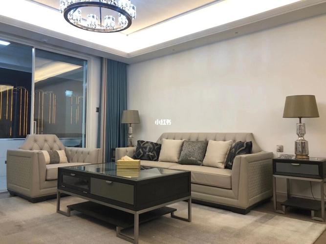 圣蒂斯堡洛卡 摩登时代沙发_沙发_轻奢_家居家装_家具