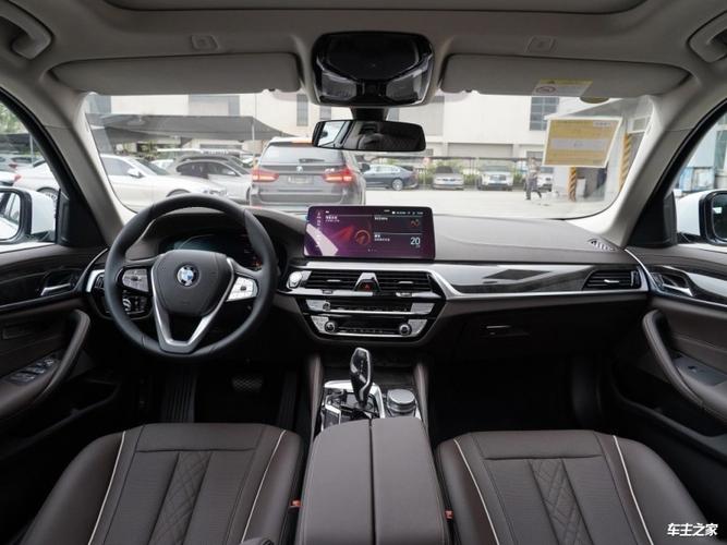 全新一代宝马5系现车特价秒杀