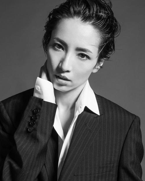 早雾圣奈 seina sagiri的图片