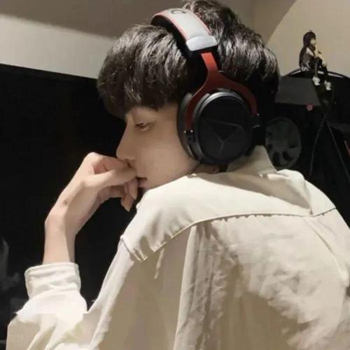 绝美头像喜欢我不好吗不知好歹的东西