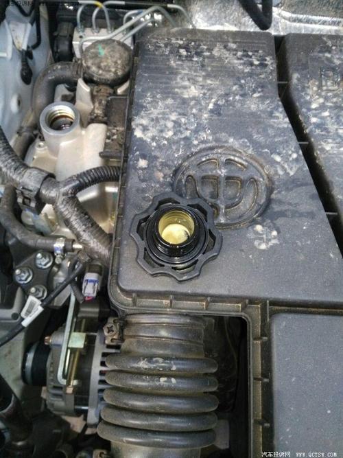 华晨中华-中华v3 发动机机油乳化,,车顶异响,挂挡生涩