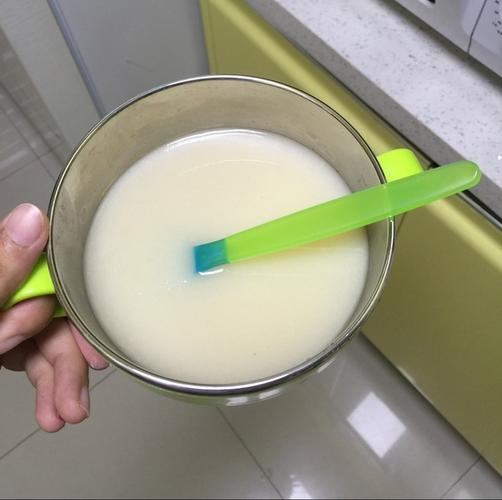 婴儿米粉