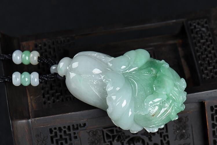 翡翠白菜——最具有生活气息的玉雕作品