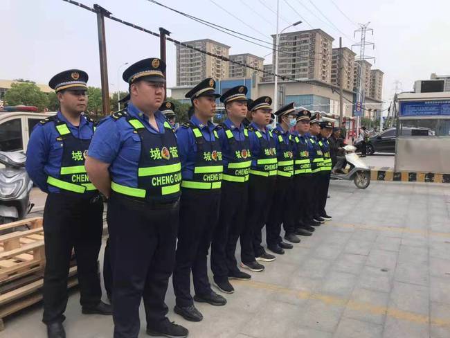 城市管理"不休假" 节日监管"不打烊"|城管局|市城管局|双违|燃气_网易