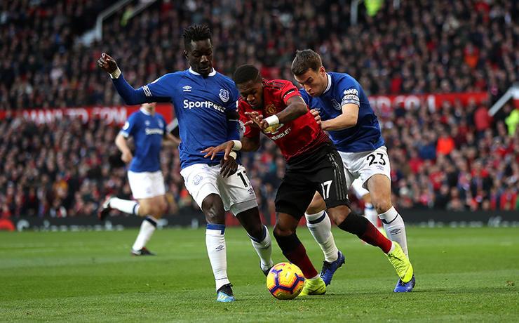 united"s second expensive example of failed one-upmanship