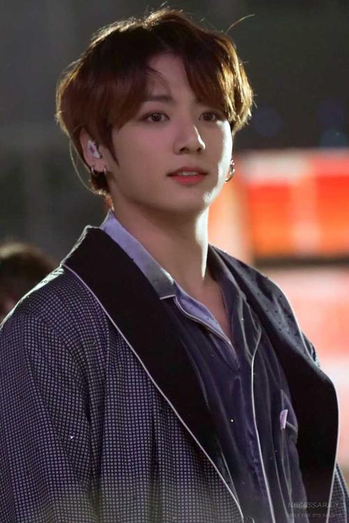 有没有田柾国很好看的图片?