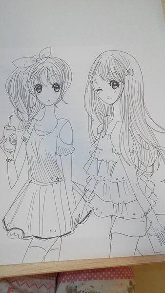 画了两个闺蜜,你们喜欢左边还是右边,给出理由哦