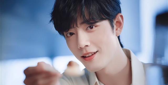 【好奇】肖菲霞个人资料简介被扒 是肖战女朋友吗?