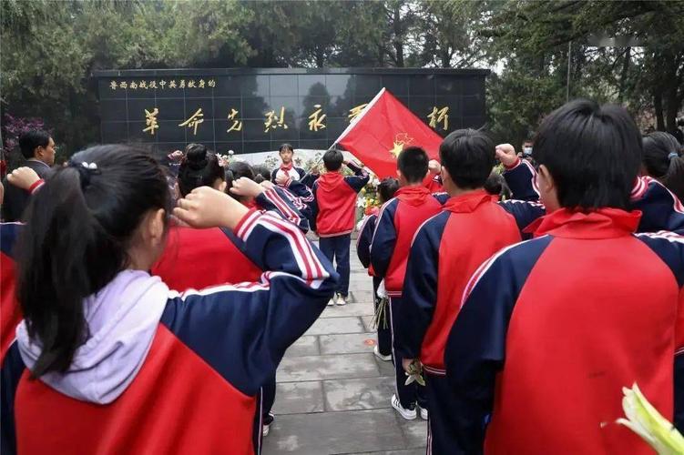 我们的节日·清明 | 金乡少先队"弘扬王杰精神 传承红色基因 争做新