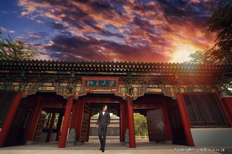 求北京大学很高清图片,可用作壁纸也能很清晰,不要百度上的,一点都不