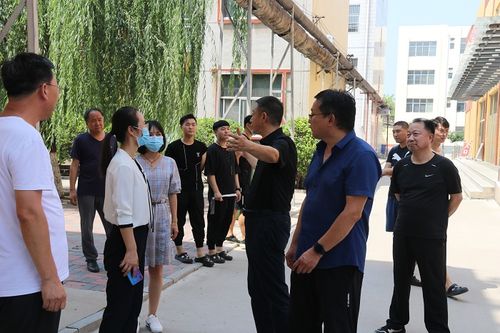 马占领副市长到晋州二中督查新冠病毒疫苗准备接种工作