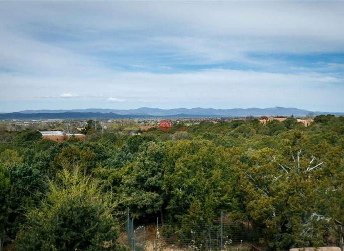 美国新墨西哥州圣塔菲的房产,7150 old santa fe trail,编号15776616