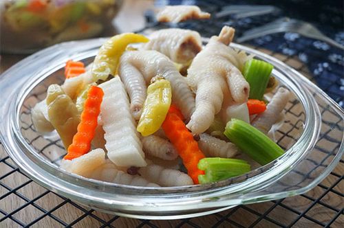 华南烹饪美食小课堂:泡椒凤爪