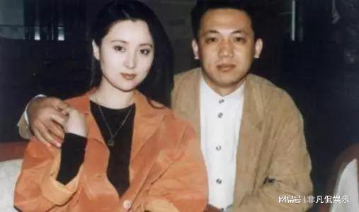 红楼梦播出34年,9位演员现状,有人去世,有人未婚,有人没孩子|欧阳奋强