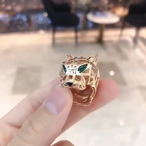 卡地亚猎豹戒指_戒指_卡地亚怎么样_18k玫瑰金_石榴石