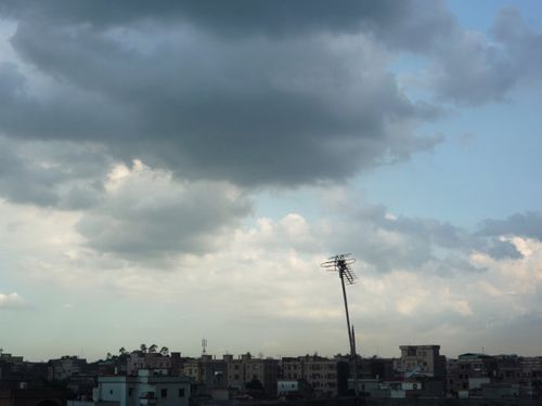 多云转阴,在路上