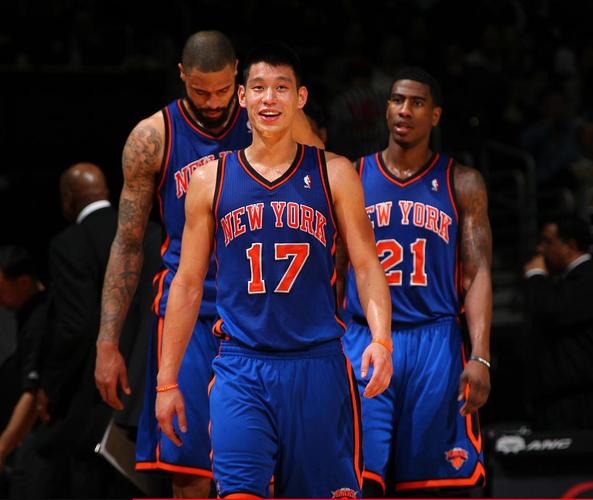 林书豪谈"林疯狂"时期比赛被尼克斯重播:惊呆了