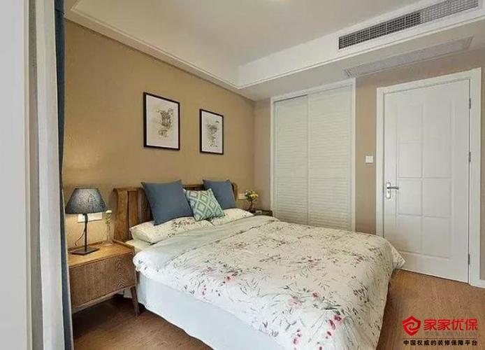 最流行的卧室吊顶效果图超简单又让人觉得舒适