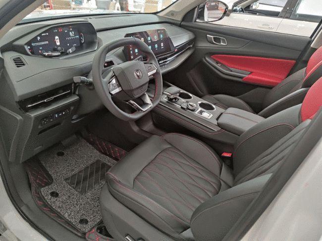 第二代长安cs55plus外观内饰全面提升15t有188匹你看咋样