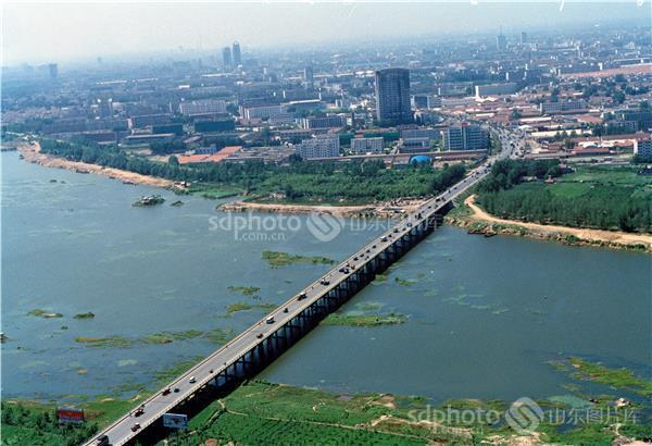 2014年11月临沂市沂水县高一上学期期中考试物理试题扫描版含答案