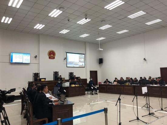 盐亭首起黑社会性质组织犯罪案件开庭 被告年龄最大者已74岁