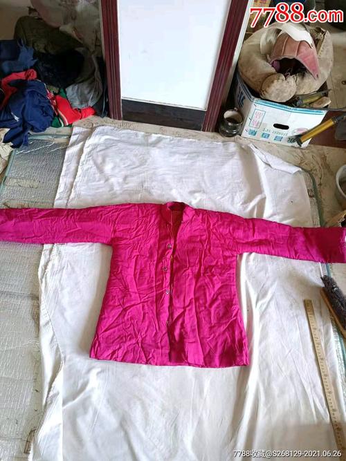 怀旧民国老粉绸缎棉袄
