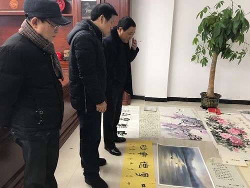 主要成员有:吴葆春(名誉院长,县委原副书记),张大宏(艺术顾问,副县长)
