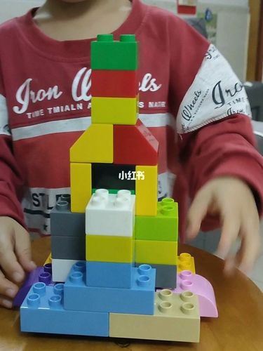 大颗粒乐高搭建火箭及火箭发射塔